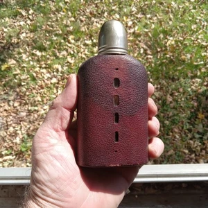 1890s LEATHER COVERED HAND BLOWN GLASS 1/2 PINT POCKET WHISKEY FLASK WITH COVER - Picture 1 of 7