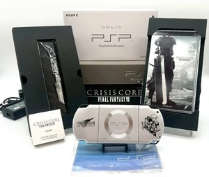 PSP 2000 Crisis Core Final Fantasy 7 FF7 10th Anniv. Limitiert mit Kopfhörer Box #453 - Bild 1 von 22