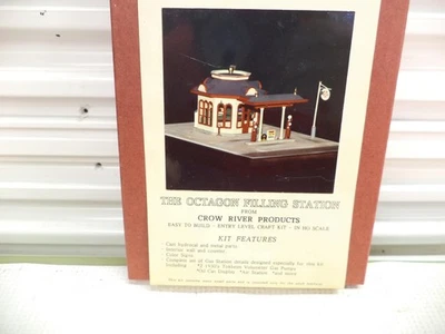 Crow River HO Octagon Filling Station Building kit, (lot sb) - Image 1 of 3