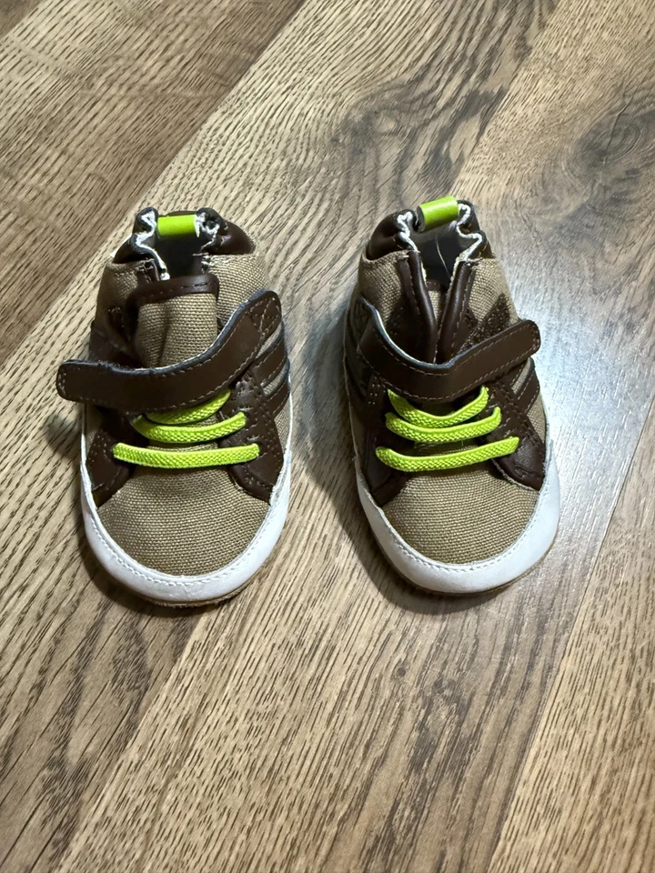 Zapatos Robeez, Infantil Niño Talla 3-6 Meses, Marrón Verde Foto 1 de 4