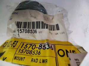 15708536 Radiator Mount Bushing For 95-05 Blazer Bravada Jimmy S10 Sonoma - Picture 1 of 2