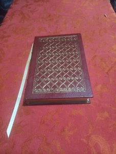 EP69 EASTON PRESS GUERRILLA BY WALTER LAQUEUR MILITARY HISTORY Warfare - Picture 1 of 6