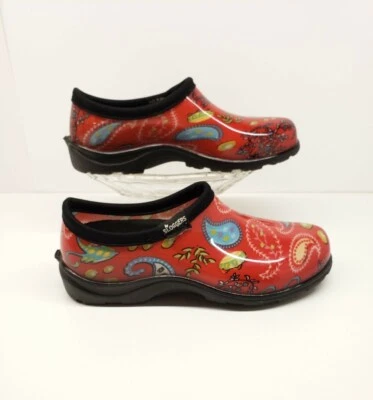 Sloggers Waterproof Garden Red Paisley Slip On Shoe Women's US Size 6 - Image 1 of 4