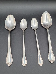 4 cucharaditas y cucharadas International Silver 1847 Rogers Bros REMEMBRANCE 1948 - Imagen 1 de 16