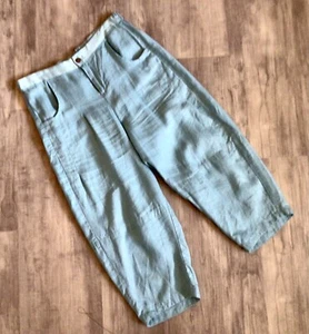 Ladies 3/4 Linen Pants Size M - Picture 1 of 3
