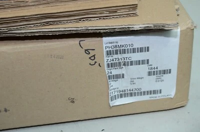 Magnetics ZJ47313TC Ferrite Core 24 Qty Case Lot New Open Box - Image 1 of 2