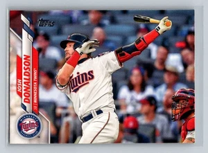 2020 Topps #372 Josh Donaldson Minnesota Twins Baseball Card - Picture 1 of 2
