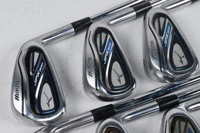 Mizuno JPX 800 Irons / 4-PW / Regular Flex Dynalite Gold XP R300 Steel Shafts - Image 1 of 4