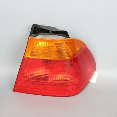 1999-2001 BMW 323i 325i 328i 330i Right Tail Light 63218364922 OEM Used - Image 1 of 4