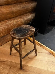 Reclaimed Salvage Vintage Workshop Wooden Stool Great Patina Handmade - Picture 1 of 12