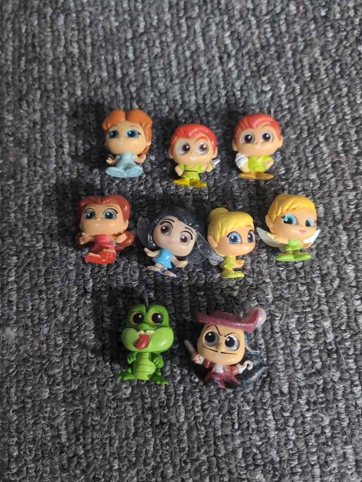 Lote de 11 Disney Doorables Peter Pan/Tinker Bell - Imagem 1 de 1