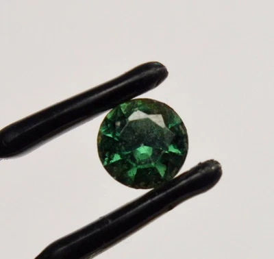 GERMAN OLD CUT 1.20ct GREEN OLD CUT GEMSTONE - Image 1 of 4