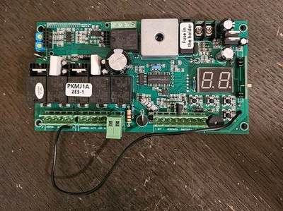 PKMJ1A PCB Print Circuit Control Board for AT1202 Swing Gate Opener - Image 1 of 4