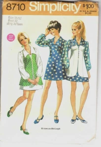 Mini abito e gilet anni 70 modello SIMPLICITY 8710 giovane junior/adolescente taglia 11/12 - Foto 1 di 2
