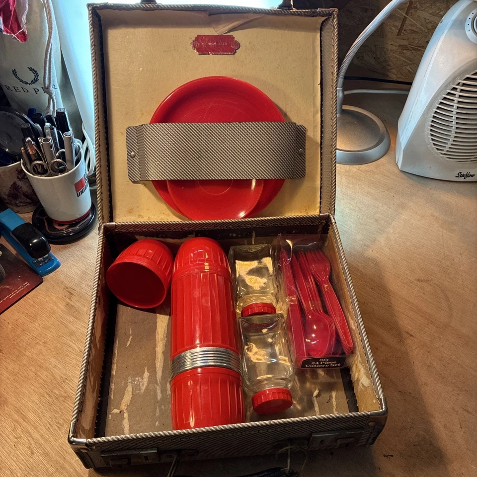 1950 Automotive Travel Picnic Set With Original Case Collectors Item Vintage - Image 1 of 4