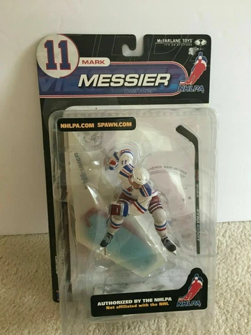 MIP 11 Mark Messier 2000 Action Figure McFarlanes Series 2 Spawn NHLPA Cover