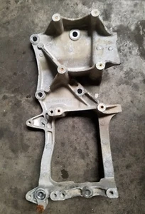 Detroit DD15 Support Bracket, # A4721550135  - Bild 1 von 3