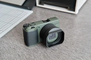 UV Filter Lens Hood For Ricoh GR3X GRIIIX Bayonet fixing Resin Black Hood New - Picture 1 of 14