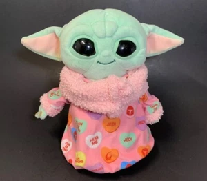 Star Wars Mandalorian Grogu El Niño Día de San Valentín 8" Peluche Mattel Baby Yoda - Imagen 1 de 5