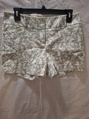 Shorts sociais femininos THE LIMITED bege tamanho 8 (75) - Imagem 1 de 4