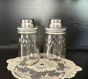 Vintage geriffeltes Einmachglas Salz/Pfefferstreuer, Pint, Aluminiumdeckel WCaps - Bild 1 von 8
