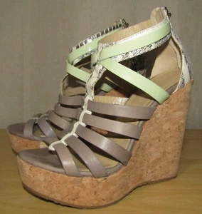 EUC JIMMY CHOO Taupe & Multi Snake Cork Wedge Platform Sandals EU Size 36 US 6 - Imagen 1 de 12