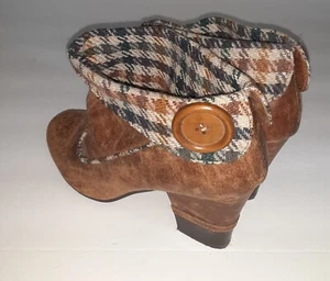 Not Rated Suede & Tweed Fold Ankle Boot sz 8.5M Chunk Heel - Picture 1 of 6