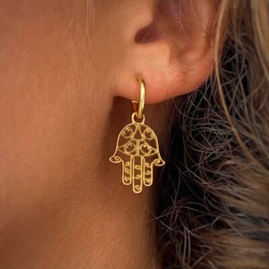 Small Hoop Hamsa Hand Earrings Gold plated - Bild 1 von 2