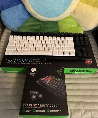 Razer Huntsman Tournament Edition TKL Gaming Keyboard With Extra Key Caps - Image 1 of 4