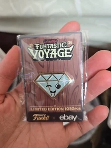 Funko 2024 SDCC Fundays Event Exclusive Diamond Jewel Enamel Pin LE1050 Rare - Bild 1 von 2