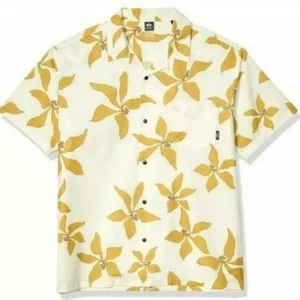 Quiksilver Men's Waterman Falling Blossom Hawaiian Shirt, Gold, Size Medium - Picture 1 of 8