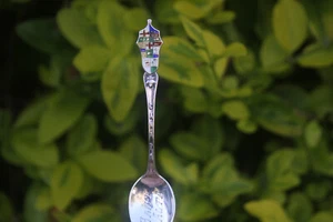 Vintage Spoon Banff Sterling Silver Alberta Canada Crest Canadian Solid Gift - Picture 1 of 10