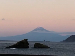 500-piece Japan's Mount Fuji jigsaw puzzle2 - Picture 1 of 2