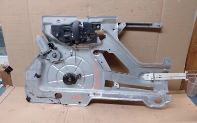 2007 CHEVY EXPRESS 2500 WINDOW REGULATOR AND MOTOR ON PANEL FRONT RIGHT - Image 1 of 4