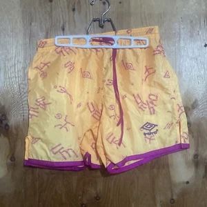 Umbro Shorts Größe SMALL Vintage Retro Umbro Muster Nylon Made in USA - Bild 1 von 7