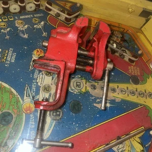 Vintage SEARS ROEBUCK 3” Morsetto-On Bench Vise Rosso n.1057.5174 - Foto 1 di 4