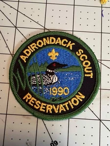 ADIRONDACK SCOUT RESERVATION 1990  BOY SCOUT PATCH - Picture 1 of 1