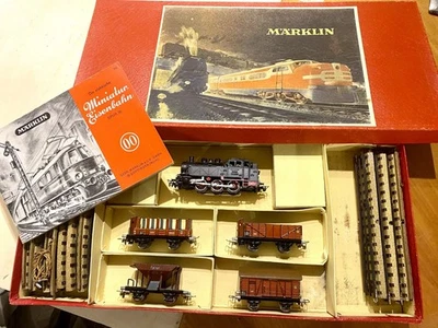 Märklin Zugpackung TM 865/4 800 , TM 800 , 365 367 372 381 + Begleitheft 753 - Bild 1 von 4