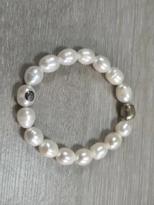 Silpada Sterling & Freshwater Pearls & Bead "Shine On" Stretch Bracelet B2894 - Picture 1 of 3