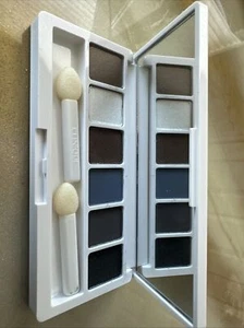 Paleta de sombras Clinique Jonathan Adler octeto de humo Starlight azul desnudo nueva - Imagen 1 de 5