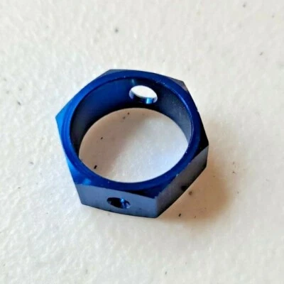 Traxxas Hex Brake Adapter, Aluminum (Blue) (for use with HD shafts) #4966X - Image 1 of 2