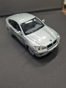 BMW X6 Plata Kinsmart Coche Juguete Modelo 1/38 Escala Metal Fundido Nuevo Open - Imagen 1 de 2
