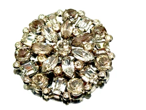 Vintage Brooch Clear Rhinestone Silver Tone Setting Statement Flower Round - Picture 1 of 8