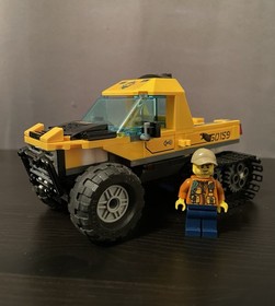 LEGO City: Jungle Halftrack Mission Truck (60159)