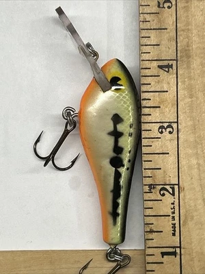Vintage Poe’s RC-3 Crankbait Fishing Lure  - Image 1 of 4