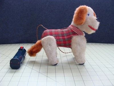 PERRO PASEADOR A PILAS VINTAGE Foto 1 de 4