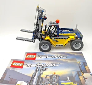 LEGO Technic set 42079 Heavy Duty Forklift & Tow Truck 2 in 1 with Manuals 95% - Picture 1 of 4