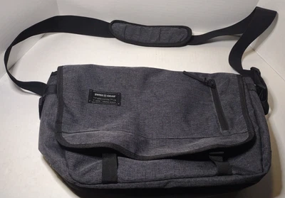 Swiss Gear 便携式电脑 邮差包 软垫 Heather 灰色 可调表带 16 — 第 1/4 张图片