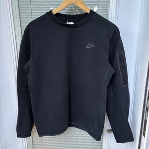 Nike Sportswear Tech Fleece Crew Sweatshirt Triple Black Men’s Sz S - Picture 1 of 6