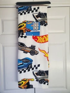 HotWheels weiche Plüsch Decke 50" x 70" Muscle Car Muster 🔥 2025 ~ Neu - Bild 1 von 6